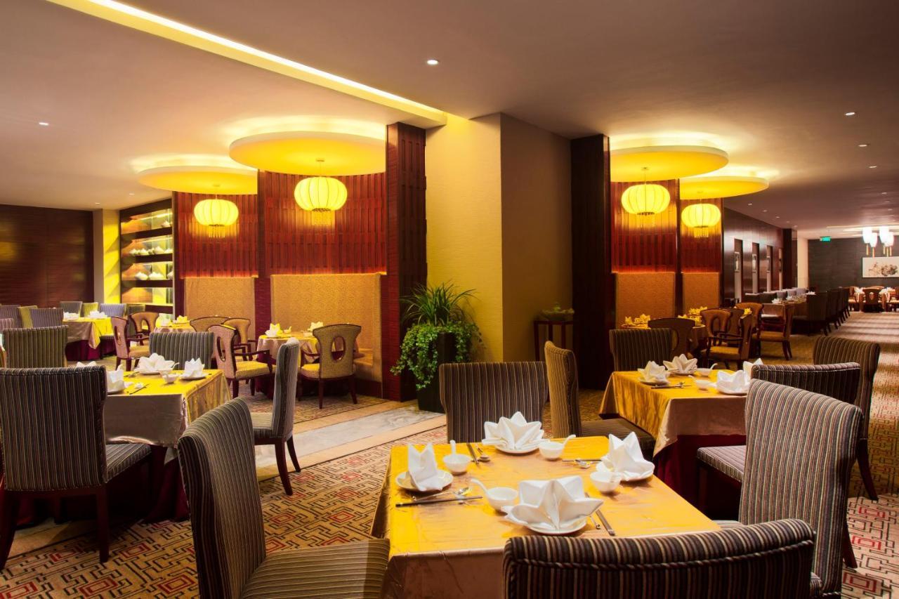 Holiday Inn Yinchuan International Trade Centre, An Ihg Hotel Exteriör bild