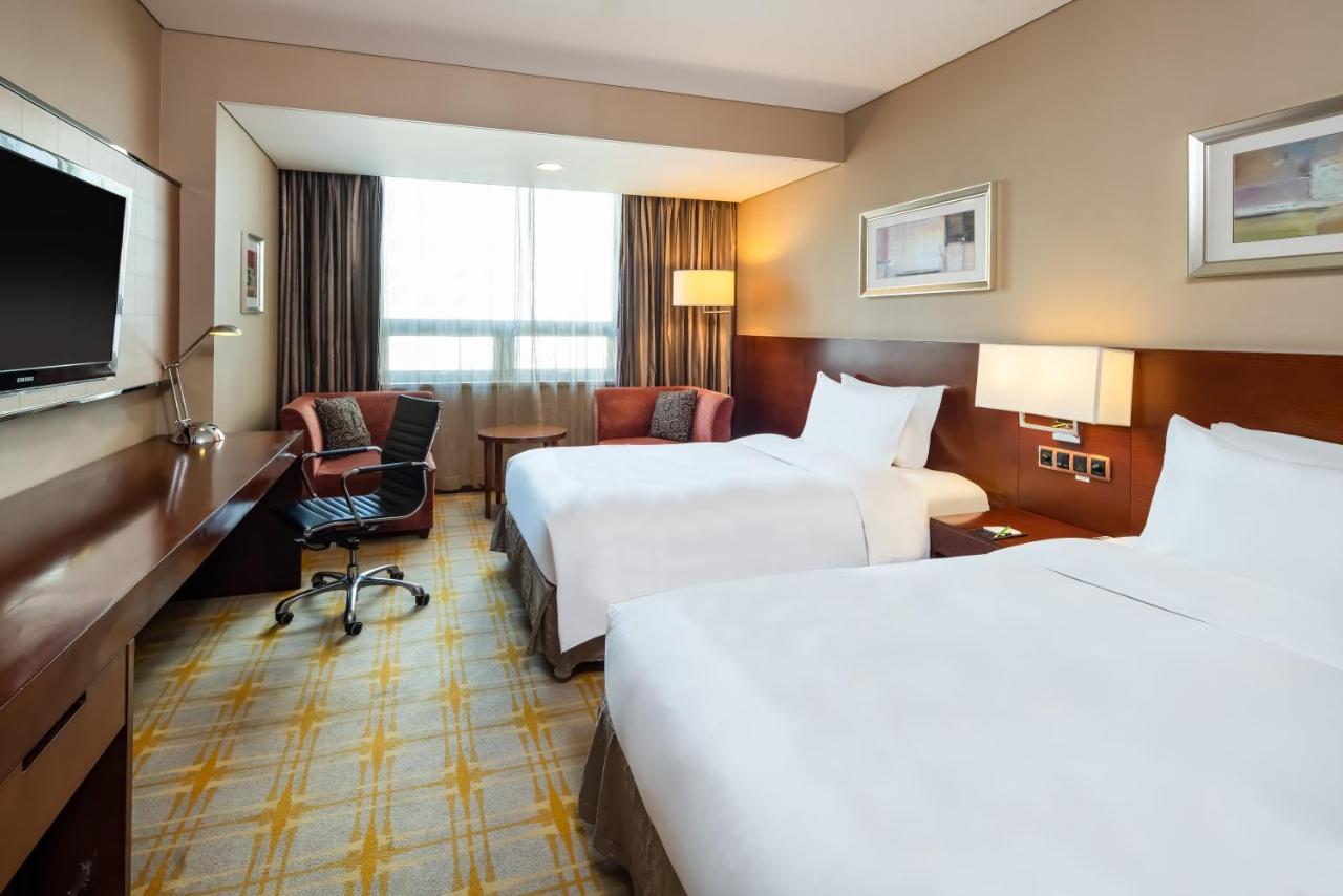 Holiday Inn Yinchuan International Trade Centre, An Ihg Hotel Exteriör bild